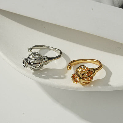 Flower bud set zircon ring