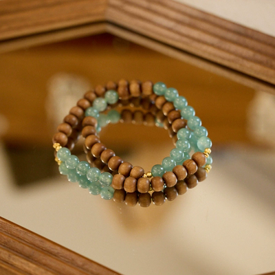 Natural Emerald Jade Stone sandalwood bracelet