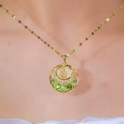 Gold wire mesh zircon circle pendant necklace