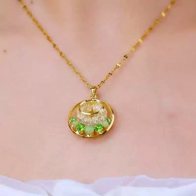 Gold wire mesh zircon circle pendant necklace