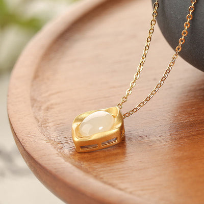 Parallel Space ? Agate Necklace