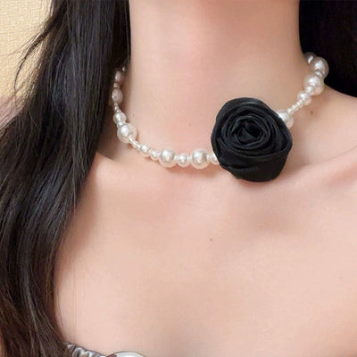 Flower and Irregular Natural Freshwater Pearl Necklace