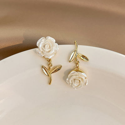 Dry rose light luxury earrings