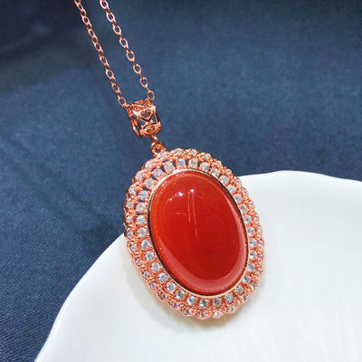 Oval natural agate necklace