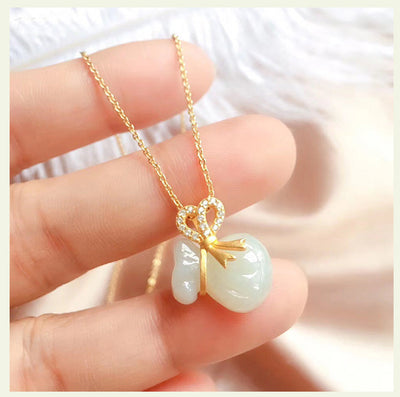 Lucky bag & Agate Necklace