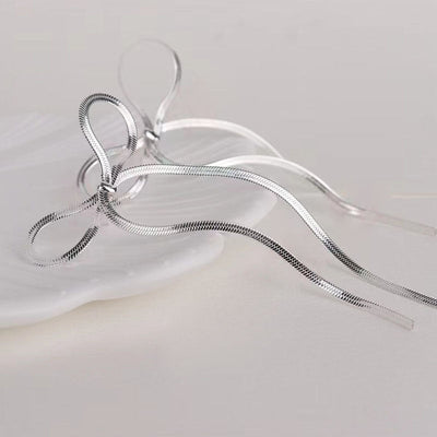 Bow Blade Chain Earrings