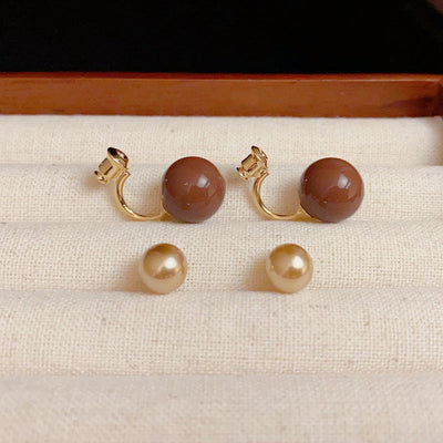 Simple natural freshwater pearl earrings