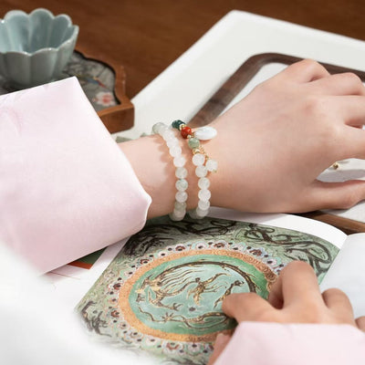 Snow Mountain • Jade Bracelet