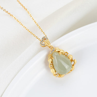 Drop Diamond Natural Emerald Jade Stone Necklace