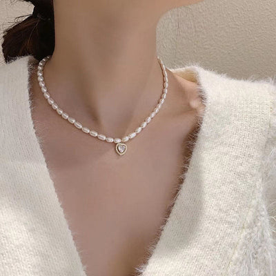 Heart pendant natural freshwater pearl necklace