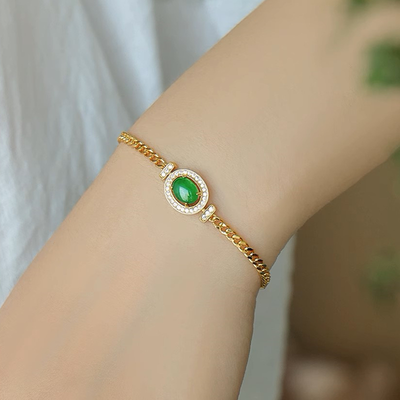 Diamond-studded Oval Natural Crystal Bracelet