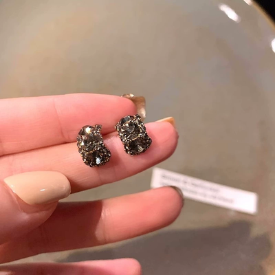 Shiny Diamond Earrings