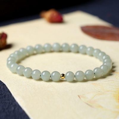 Calm ? Emerald Jade Stone bracelet