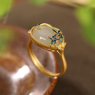Flower Vine ? Agate Ring