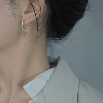 Extravagance ? Emerald Jade Stone Earrings