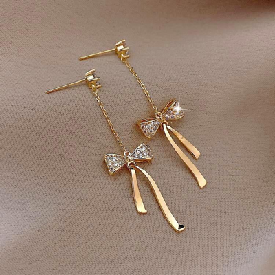 Crystal Bow Earrings Deegnt