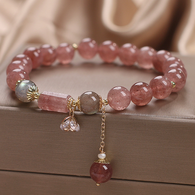 Flowers ? Strawberry Crystal Bracelet