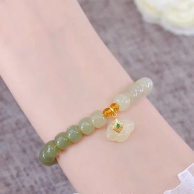 Lucky Lock Natural Emerald Jade Stone Bracelet