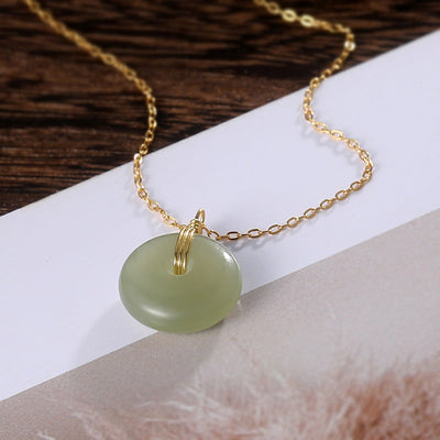 Lucky buckle ? Jade and Agate Necklace