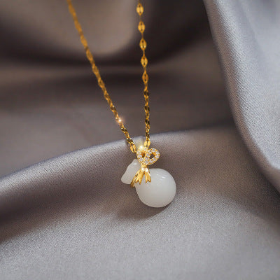 Lucky bag & Agate Necklace