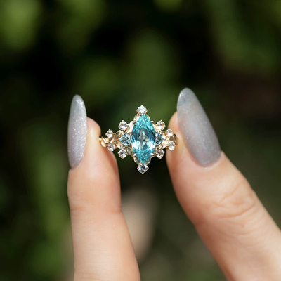 Natural crystal symmetrical inlay ring