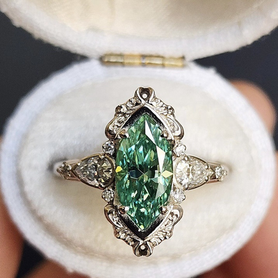 Pattern natural green crystal ring