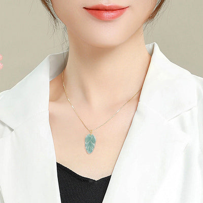 Natural Emerald Jade Stone necklace with endless leaves