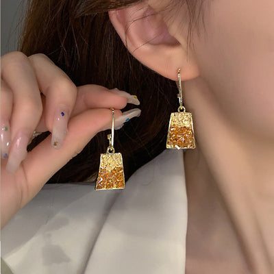 Two tone natural crystal earrings