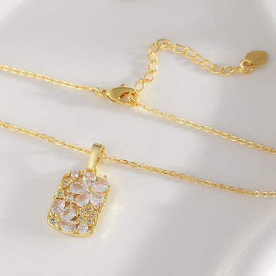 Square flower natural crystal necklace