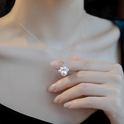 Kitten Claw Natural Pearl Necklace