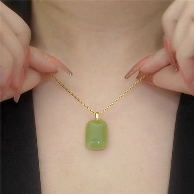 Simple Natural Emerald Jade Stone Necklace
