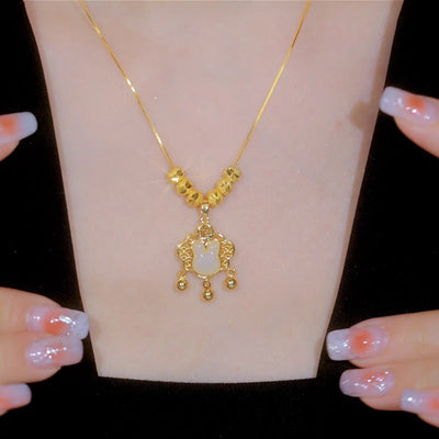 Rabbit Lucky Lock Natural Emerald Jade Stone Necklace