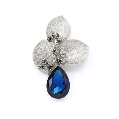 Leaf natural crystal brooch