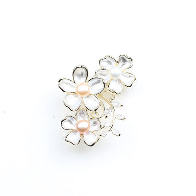 White lisianthus flower brooch