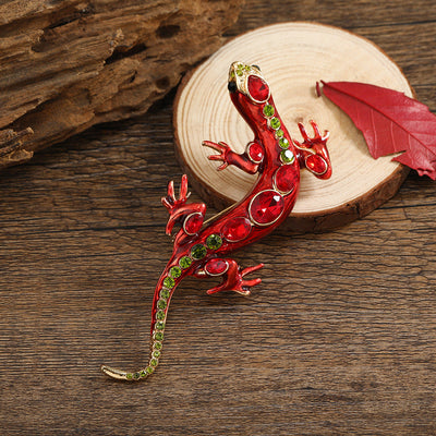 Gecko natural crystal brooch