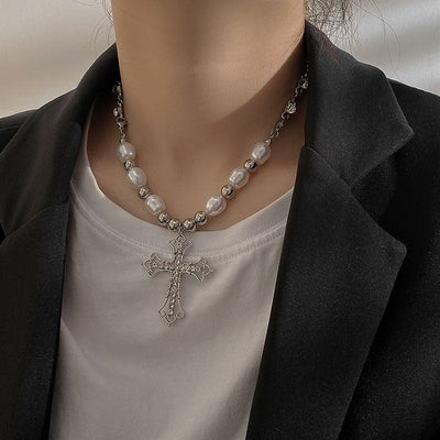 Cross pendant natural freshwater pearl necklace
