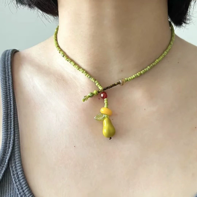 Natural Agate Green Pear Necklace