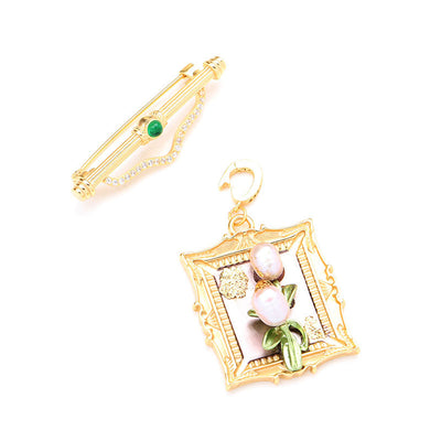 Western style picture frame brooch