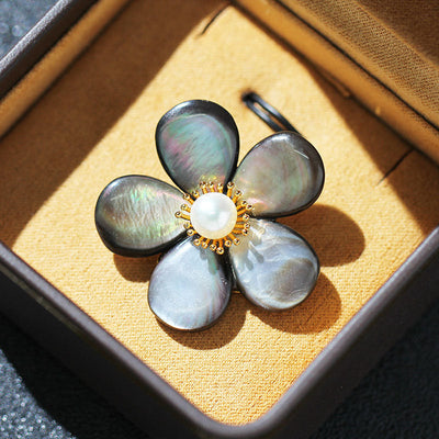 Natural black shell flower brooch