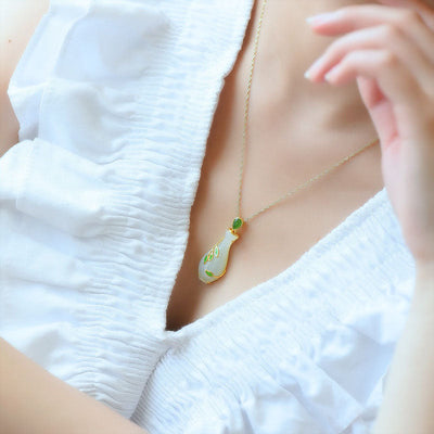 Jade bottle • Emerald Jade Stone necklace