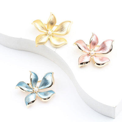 Elegant Floral Lotus Brooch