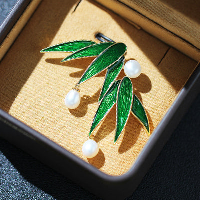 Bamboo Leaf Pearl Brooch