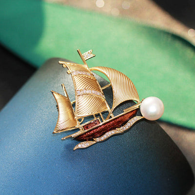 Smooth sailing natural freshwater pearl brooch