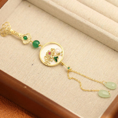 Natural shell tassel brooch