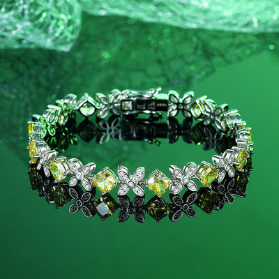 Natural diamond four-petal flower bracelet