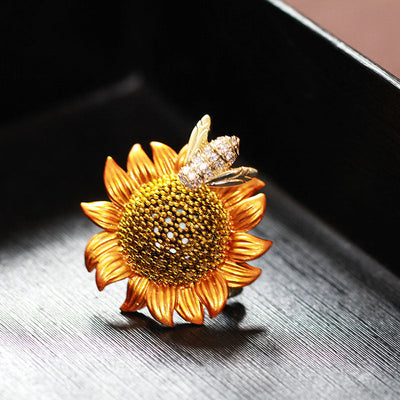 Bee Yellow Sunflower Brooch