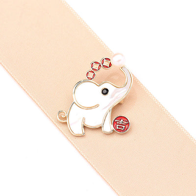 Elephant natural shell brooch