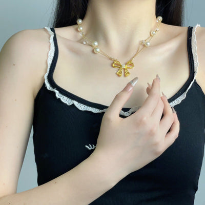 Hollow Bow Natural Freshwater Pearl Necklace