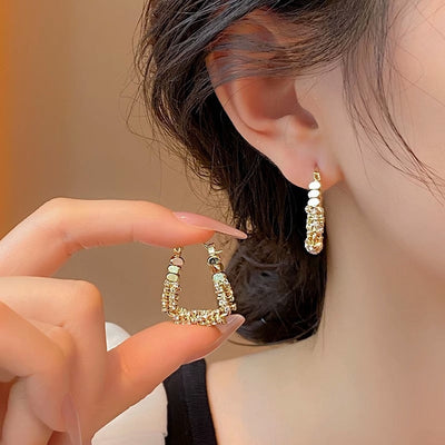 U-shaped hoop earrings