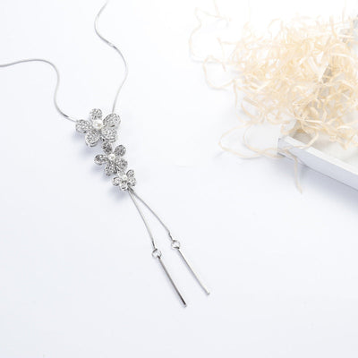 Diamond five-petal flower tassel necklace